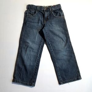 Wrangler Boys Size 8 Regular Loose Fit Jeans in Medium Wash EUC